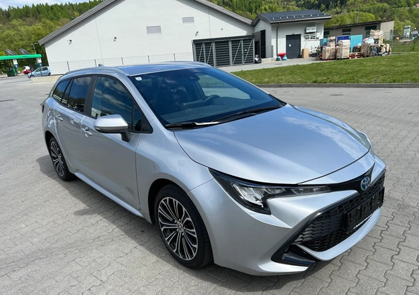 Toyota Corolla cena 110698 przebieg: 13500, rok produkcji 2022 z Krotoszyn małe 232